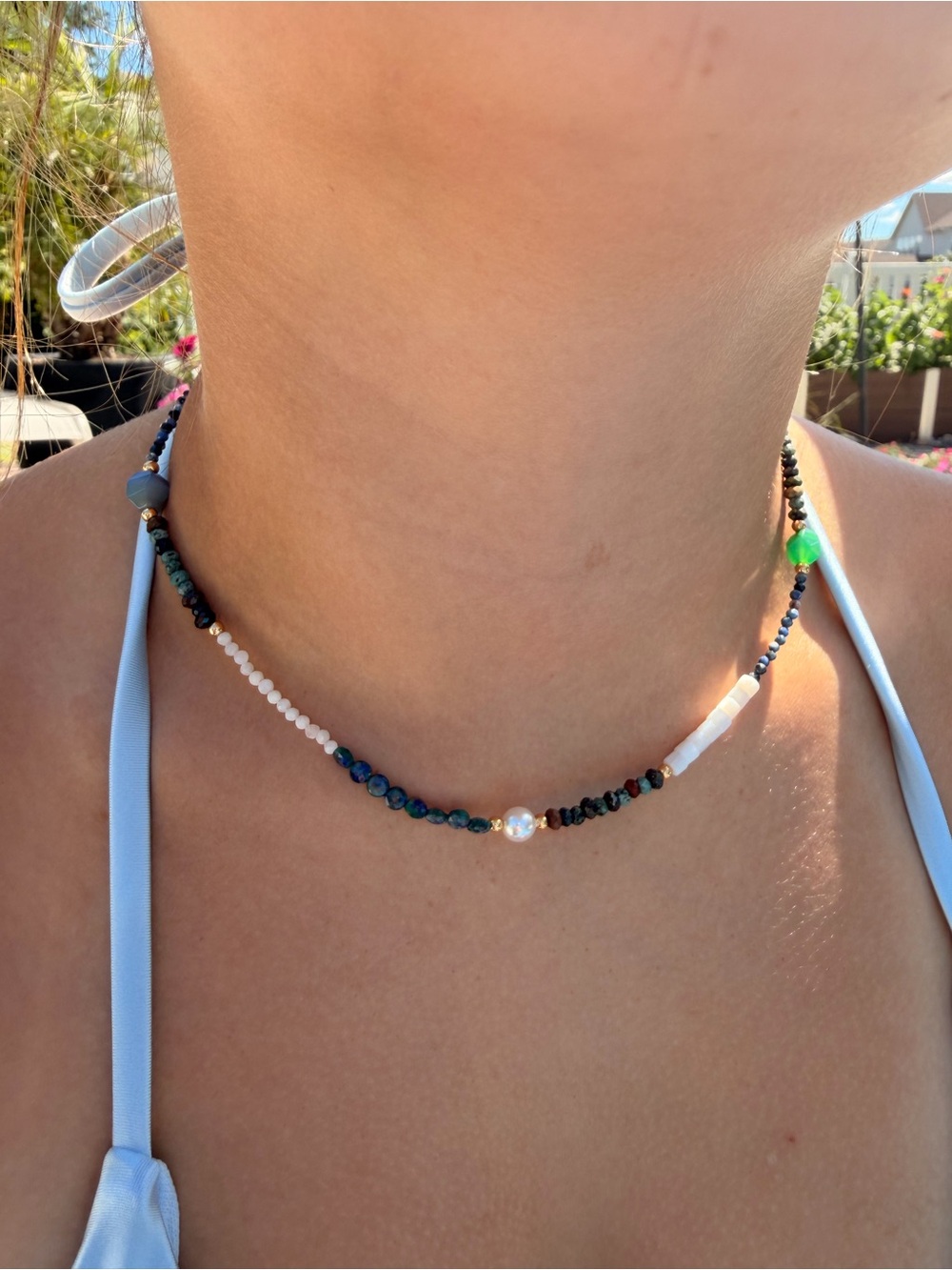 💚💙Dainty, Multicolor Beaded Necklace🤍🤎